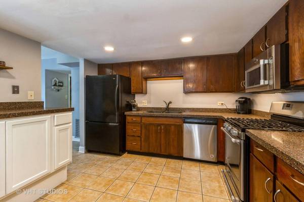 6300 Prideham ST #133, Downers Grove, IL 60516