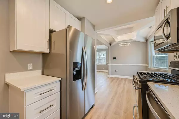 5404 SUMMERFIELD AVE, Baltimore, MD 21206