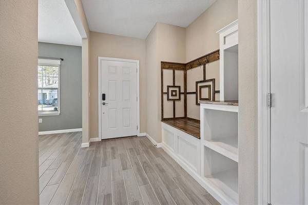 10142 NALA Lane, Jacksonville, FL 32218