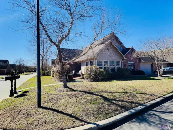 7111 VILLAGE MAISON CT #62, Baton Rouge, LA 70809