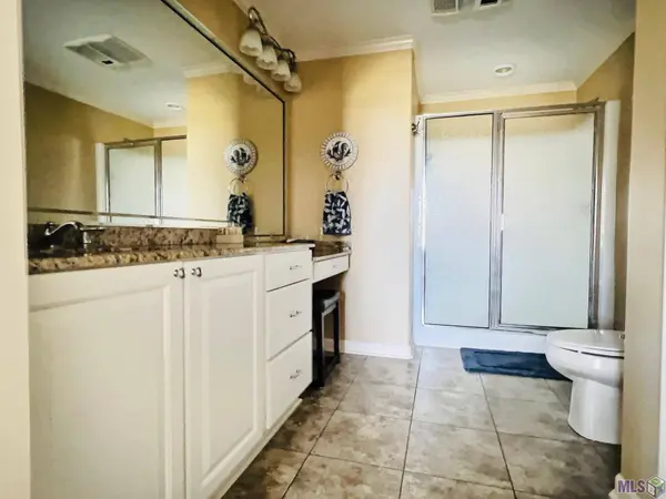 7111 VILLAGE MAISON CT #62, Baton Rouge, LA 70809