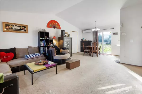 1408 205th Street Ct E, Spanaway, WA 98387