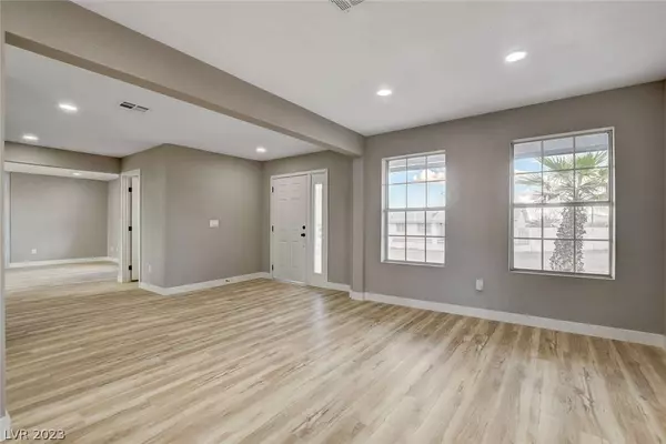 3075 W Pyle Avenue, Las Vegas, NV 89141