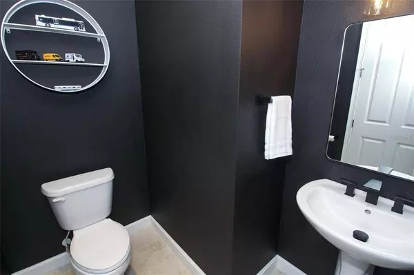 1297 BOLTON PL #1297, Lake Mary, FL 32746