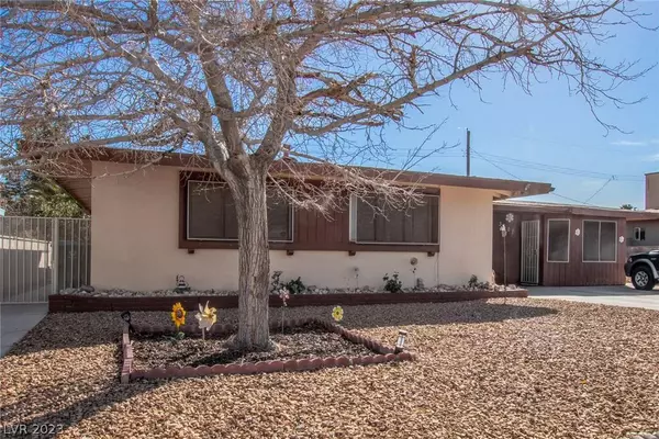 3301 Turquoise Road, Las Vegas, NV 89108