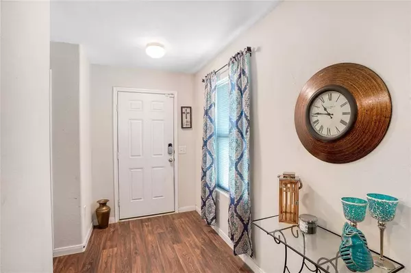 10227 Dawson Hill LN, Houston, TX 77044