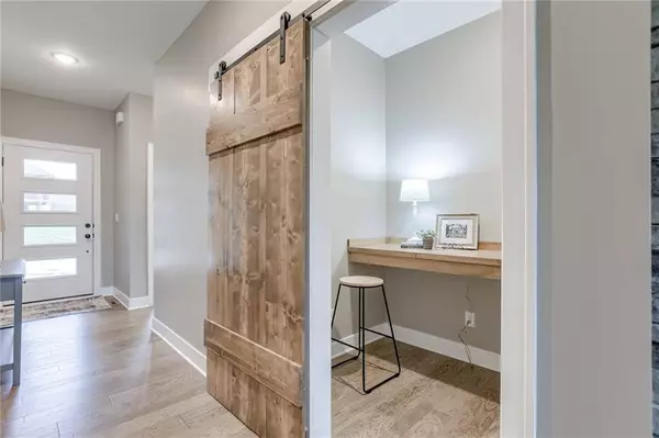 1205 Morgan DR, Pleasant Hill, MO 64080