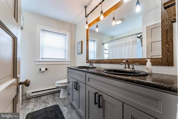 530 N CHESTNUT ST, Lansdale, PA 19446