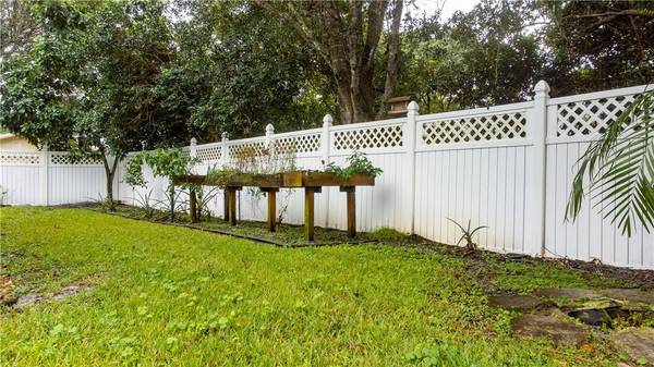 1345 21st PL SW, Vero Beach, FL 32962