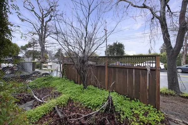 140 Myrtle RD, Burlingame, CA 94010