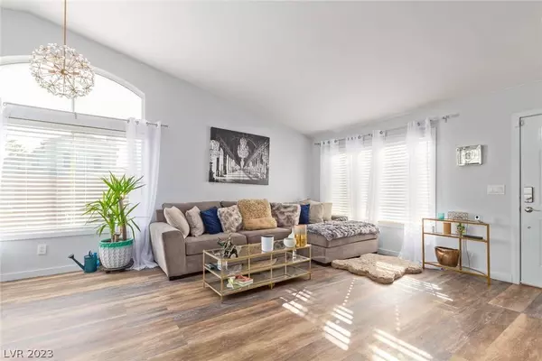 444 Flores Circle, Las Vegas, NV 89123