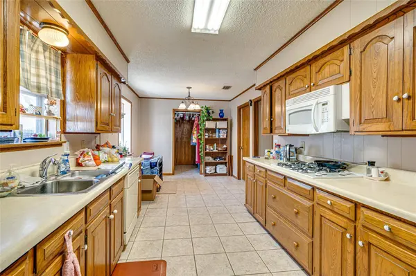 1415 E Windsor Drive, Denton, TX 76209