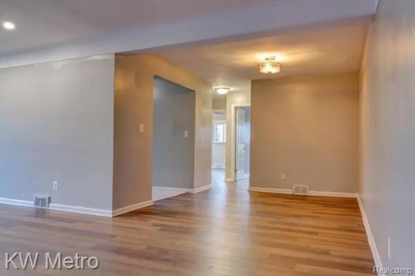 449 N ETON Street 503, Birmingham, MI 48009