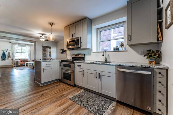 530 N CHESTNUT ST, Lansdale, PA 19446