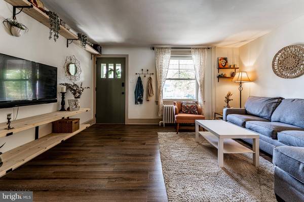 530 N CHESTNUT ST, Lansdale, PA 19446