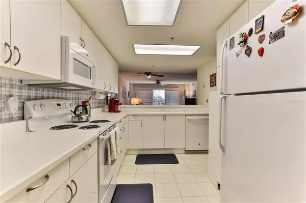 4 OCEANS WEST BLVD #302A, Daytona Beach Shores, FL 32118