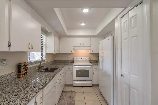 1374 ANA MARIA CIR, Port Orange, FL 32129