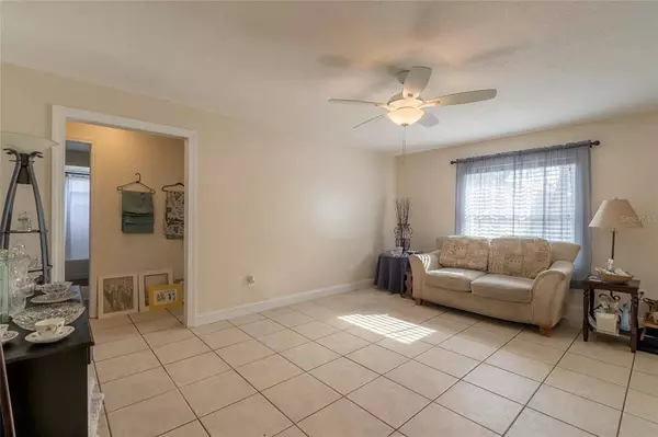 1374 ANA MARIA CIR, Port Orange, FL 32129