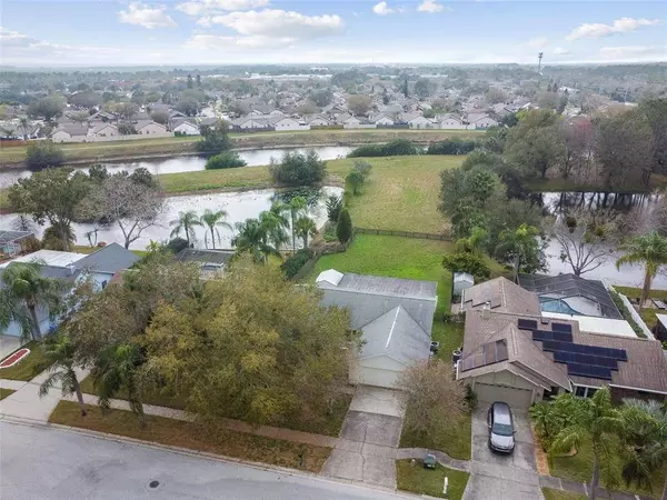 6802 SEAFAIRER DR, Tampa, FL 33615