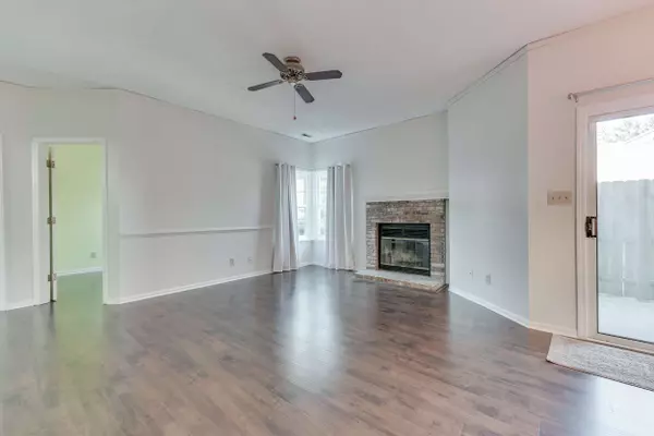 7566 Reflections Drive Unit 1, Indianapolis, IN 46214