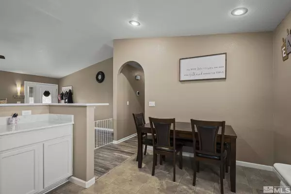 17625 Trout Ct, Reno, NV 89508-2504