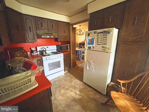 628 6TH RD, Newtonville, NJ 08346