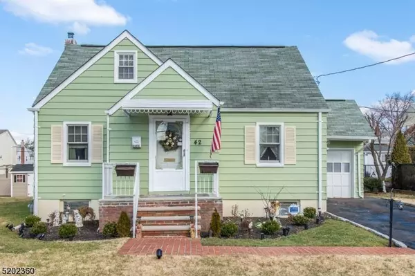 42 Forest Way, Clifton City, NJ 07013