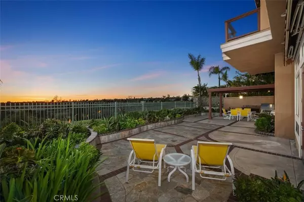 29 Golf Ridge DR, Rancho Santa Margarita, CA 92679