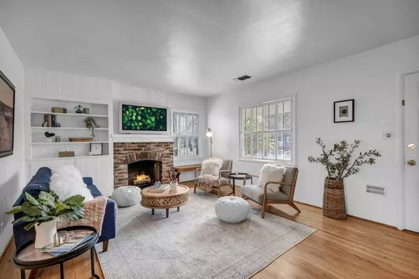 2257 11th AVE, Sacramento, CA 95818