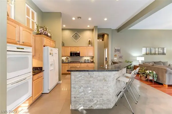 458 Beardsley Circle, Henderson, NV 89052