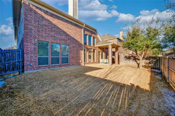 4044 Knighterrant, Fort Worth, TX 76262