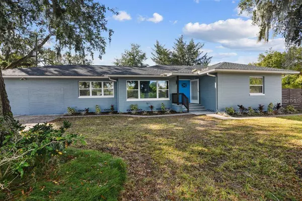 4134 EDGEWATER DR, Orlando, FL 32804