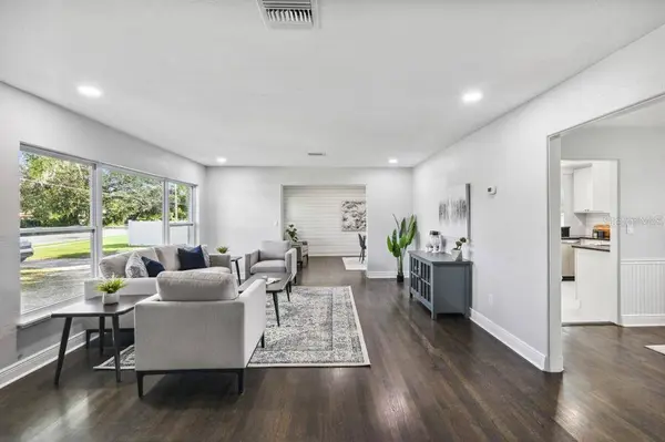 4134 EDGEWATER DR, Orlando, FL 32804