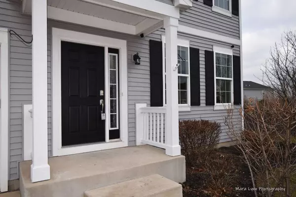 4104 Weaver Court, Oswego, IL 60543