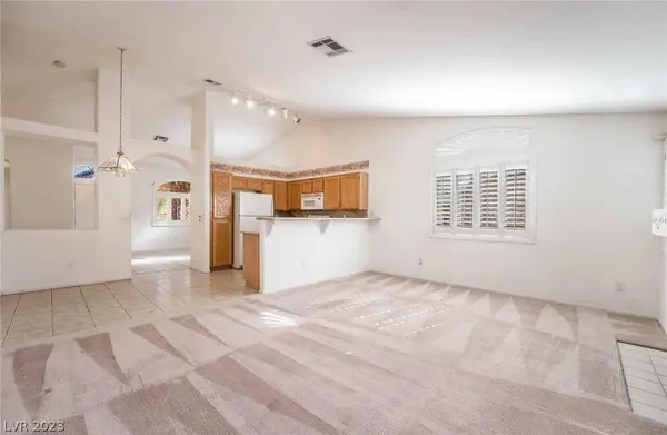 113 Vista Del Lago Street, Henderson, NV 89015