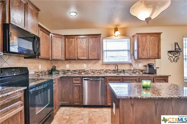 301 Boxer ST, Nolanville, TX 76559