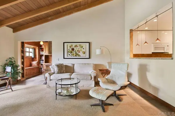 3939 Eagte ST #305, San Diego, CA 92103