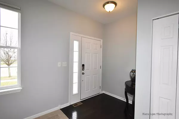 4104 Weaver Court, Oswego, IL 60543