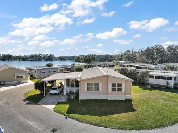 21 TROUT LAKE DR, Eustis, FL 32726