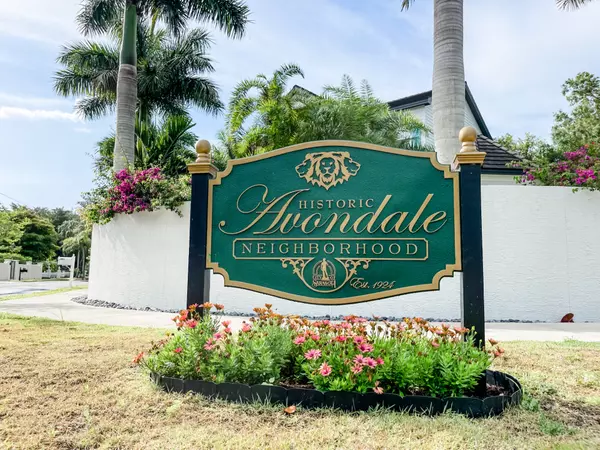 Avondale historic neighborhood Sarasota West of Trail real estate Sarasota real estate