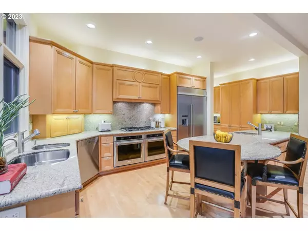 3447 CASCADE TER, West Linn, OR 97068