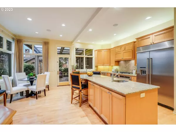 3447 CASCADE TER, West Linn, OR 97068