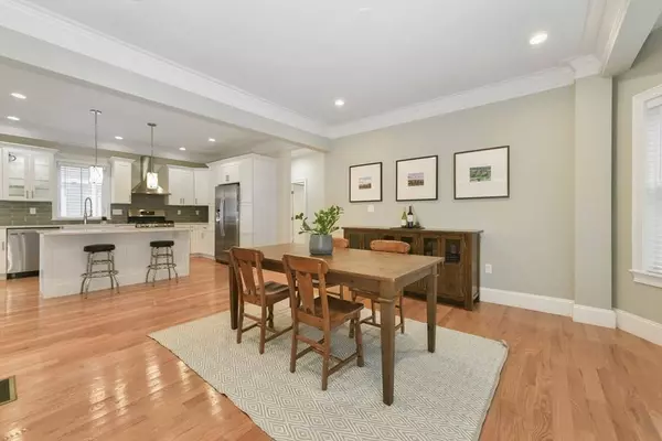 14 Newburg St, Boston, MA 02131