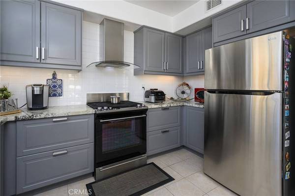 605 Marinella Aisle, Irvine, CA 92606