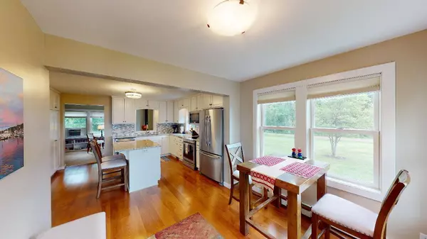 31890 Lily ST NW, Cambridge, MN 55008