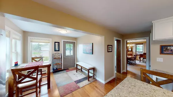 31890 Lily ST NW, Cambridge, MN 55008