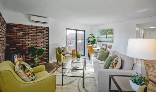 75 Park LN #A, White Rock, NM 87547