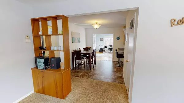 2555 Westview TER, Minnetonka, MN 55305