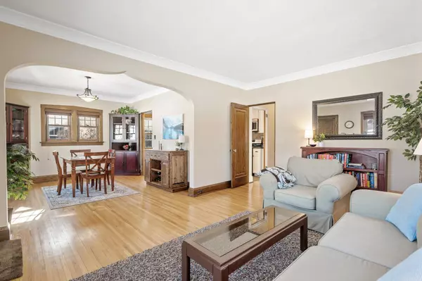 3624 36th AVE S, Minneapolis, MN 55406