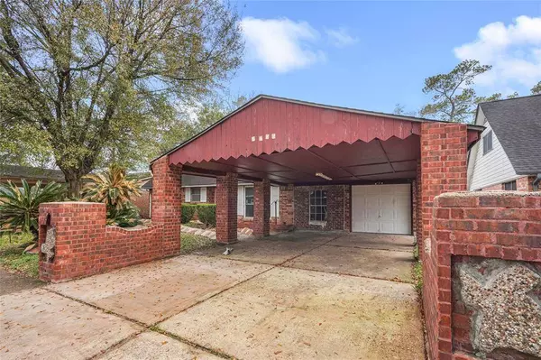 7706 Langley RD, Houston, TX 77016